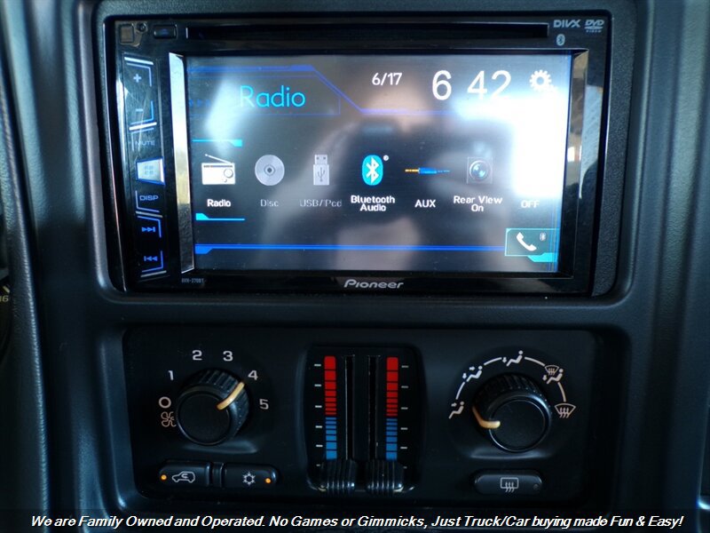 Used 2006 Chevrolet Silverado 2500 LT RWD image 28