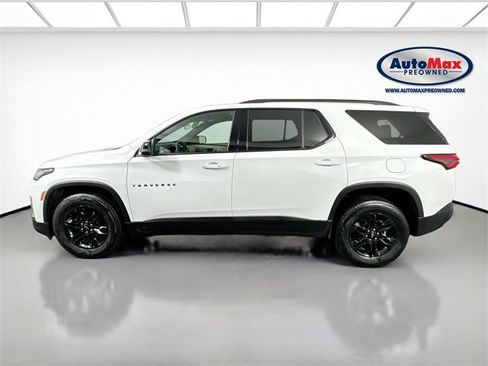 Used 2022 Chevrolet Traverse LS w/ Midnight/Sport Edition image 7
