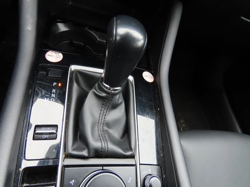 Used 2024 MAZDA MAZDA3 s image 29