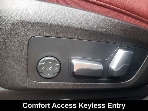 Used 2023 BMW X4 xDrive30i w/ Premium Package image 15