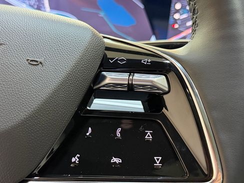 New 2026 Cadillac Lyriq Sport AWD/4WD image 28
