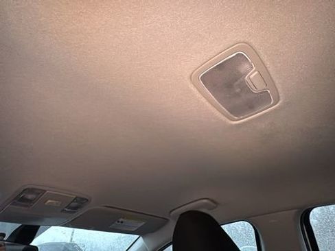 Used 2024 Kia Forte LXS image 9