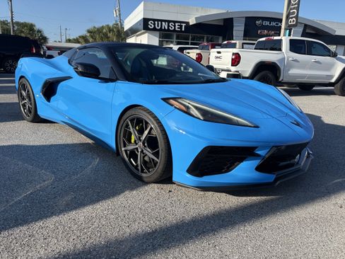 Used 2023 Chevrolet Corvette Stingray Premium Conv w/ Z51 Performance Package RWD image 1