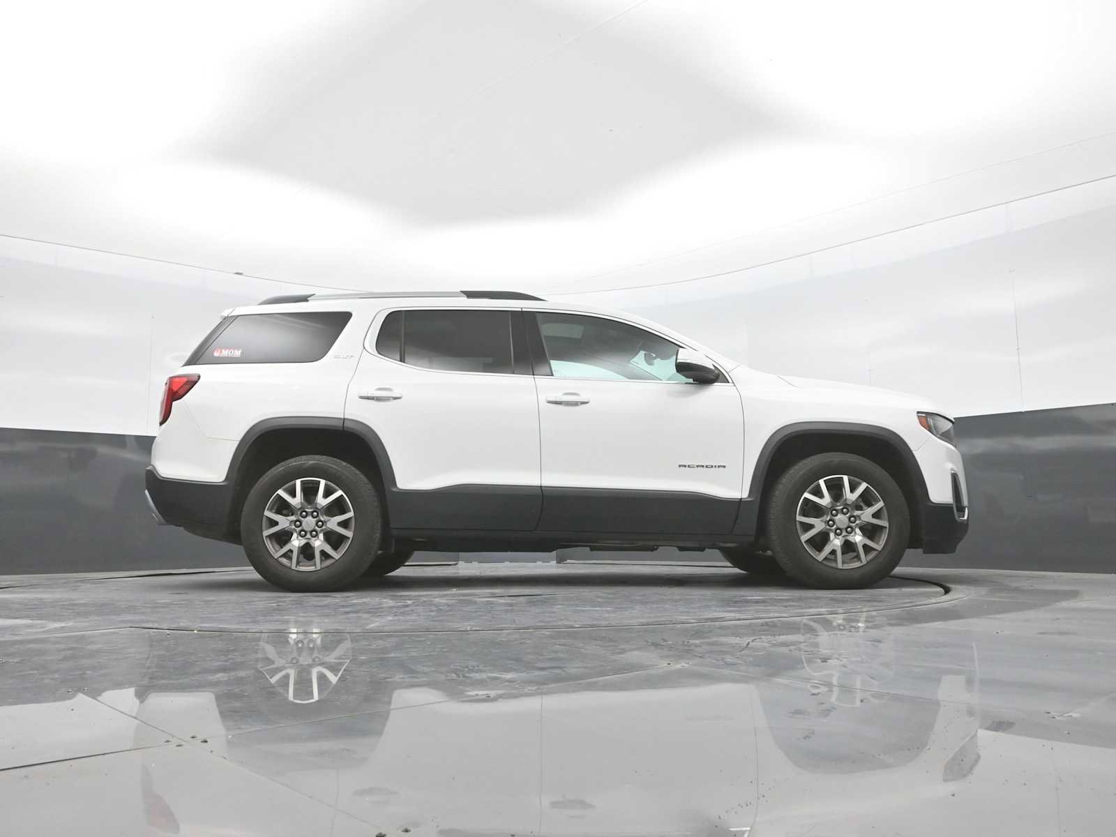 Used 2021 GMC Acadia SLT w/ LPO, Floor Liner Package AWD/4WD image 49