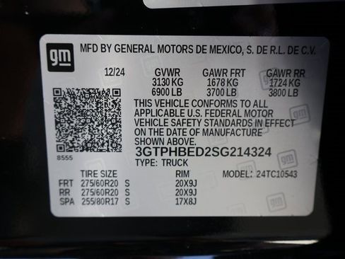 New 2025 GMC Sierra 1500 SLE w/ Preferred Package image 24