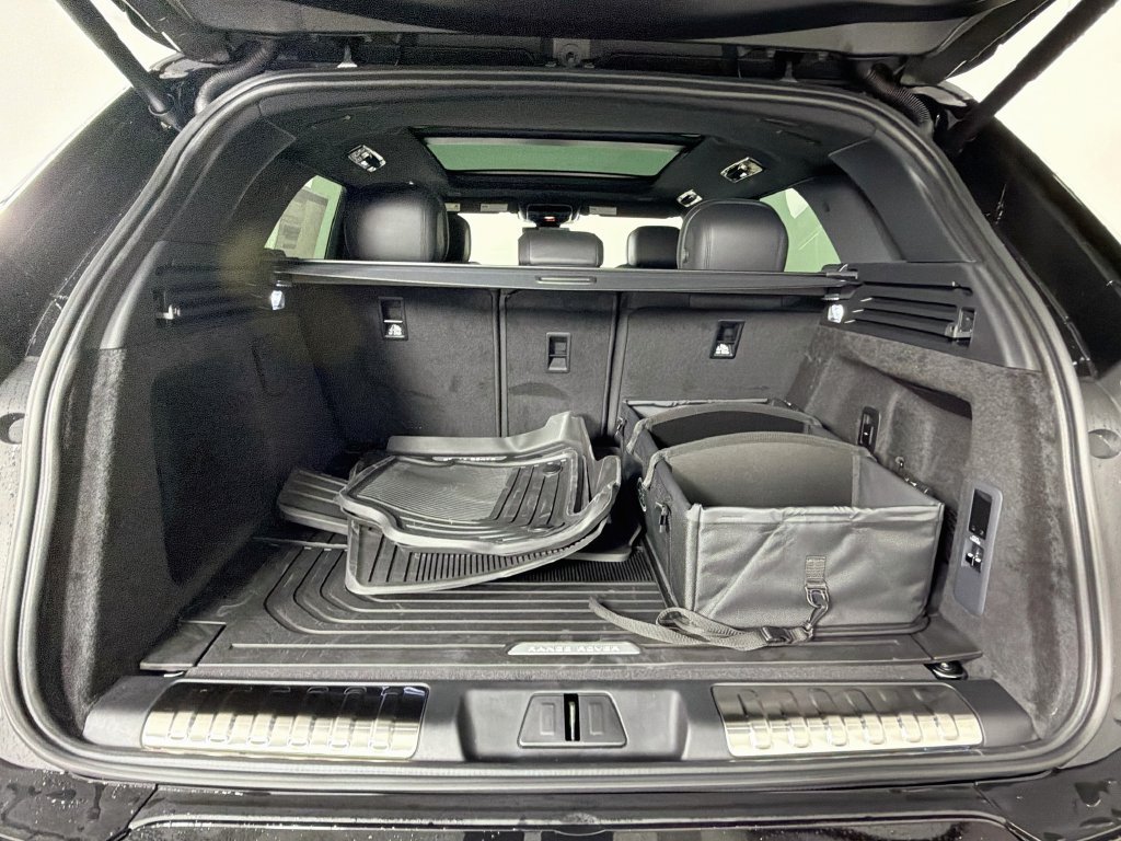 New 2027 Land Rover Range Rover Sport Dynamic SE AWD/4WD image 28