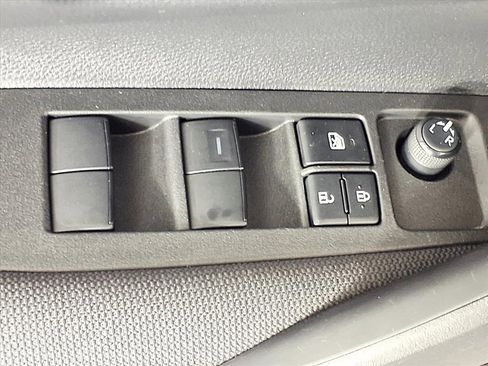 Used 2023 Toyota Corolla LE image 16