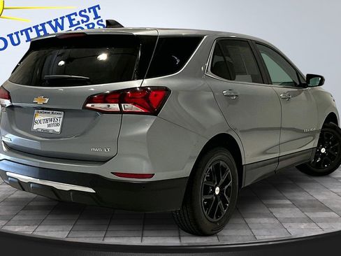 Used 2024 Chevrolet Equinox LT image 6