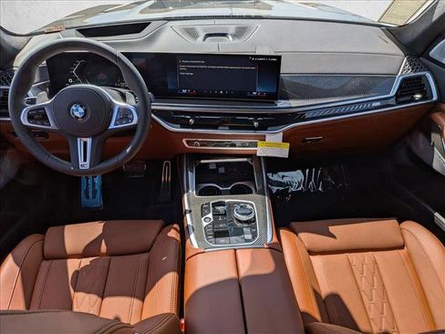 New 2026 BMW X7 M60i AWD/4WD image 14