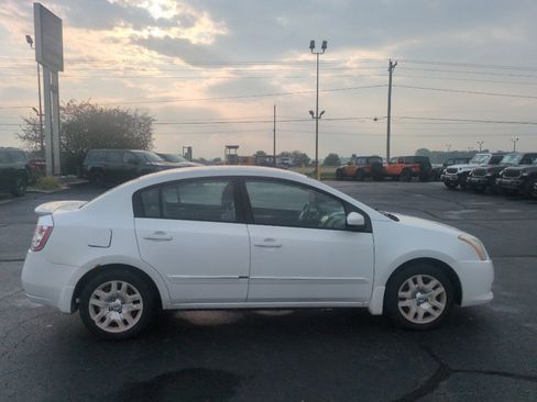 Used 2011 Nissan Sentra 2.0 S FWD image 4
