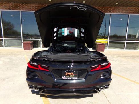 Used 2024 Chevrolet Corvette 2LT Z51 Coupe w/ Z51 Performance Package image 11