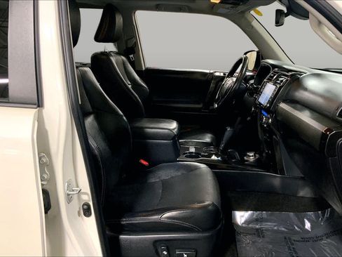 Used 2020 Toyota 4Runner Nightshade AWD/4WD image 9