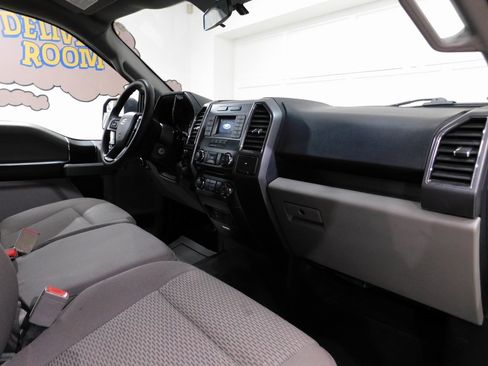 Used 2018 Ford F150 XLT w/ Heavy-Duty Payload Package image 80