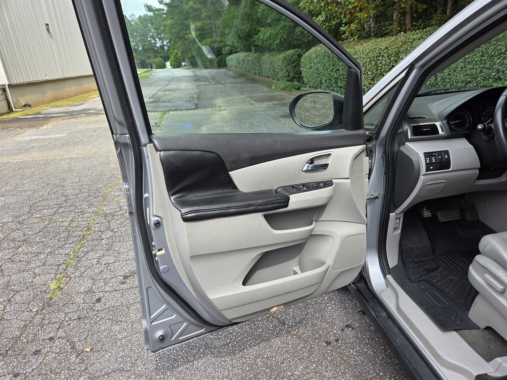 Used 2016 Honda Odyssey EX-L image 37