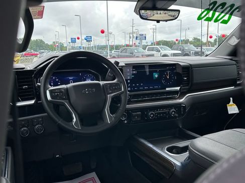 Used 2026 Chevrolet Silverado 2500 LT w/ Trail Boss Package AWD/4WD image 10