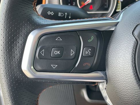 Used 2022 Jeep Gladiator Mojave w/ LED Lighting Group image 8