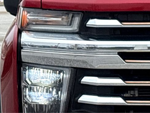 Used 2021 Chevrolet Silverado 2500 High Country w/ Technology Package image 19