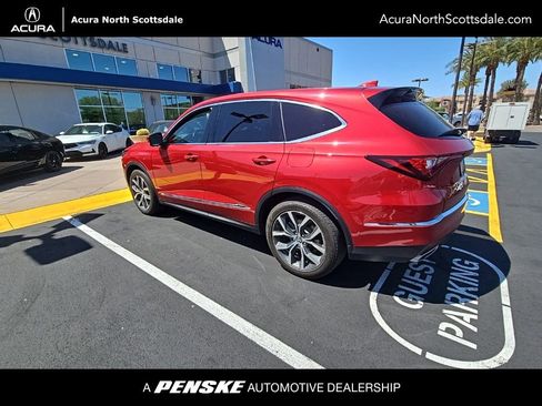 Used 2023 Acura MDX SH-AWD w/ Technology Package image 3