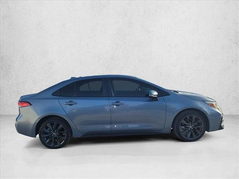 Certified 2024 Toyota Corolla SE FWD image 4