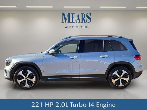 Used 2025 Mercedes-Benz GLB 250 image 3