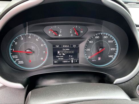 Used 2023 Chevrolet Malibu LS FWD image 13