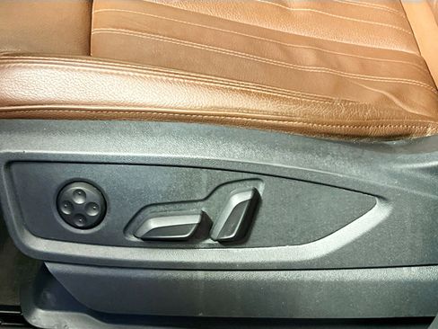 Used 2019 Audi Q5 2.0T Premium Plus image 15