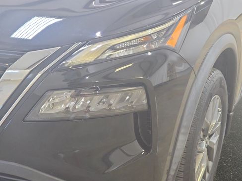 Used 2021 Nissan Rogue S FWD image 28