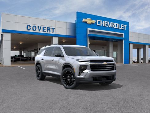 New 2026 Chevrolet Traverse LT FWD image 1