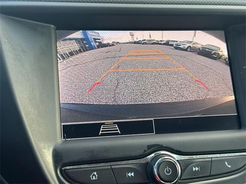 Used 2021 Chevrolet TrailBlazer LS image 21