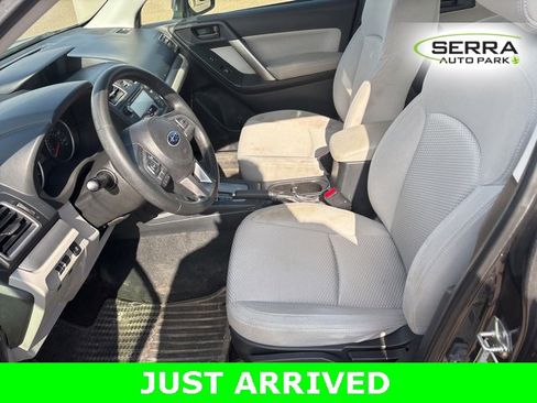 Used 2018 Subaru Forester 2.5i w/ Alloy Wheel Package image 5