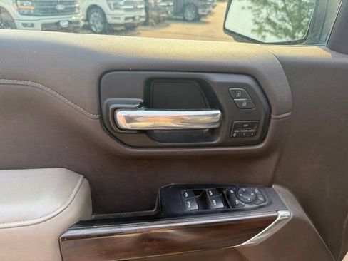 Used 2020 GMC Sierra 1500 SLT w/ SLT Convenience Package AWD/4WD image 17
