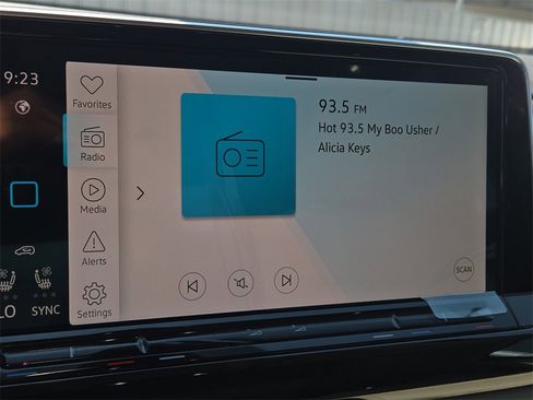 New 2025 Volkswagen Atlas SEL Premium R-Line image 21