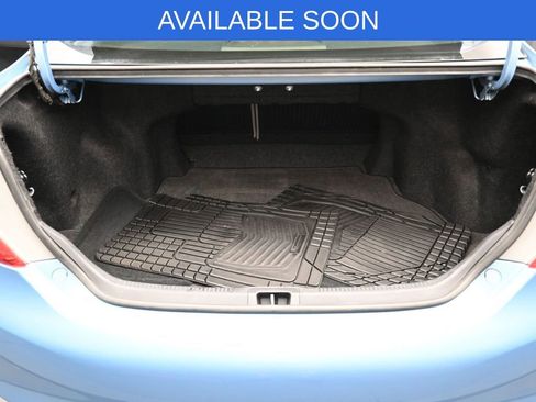 Used 2012 Toyota Camry LE image 28