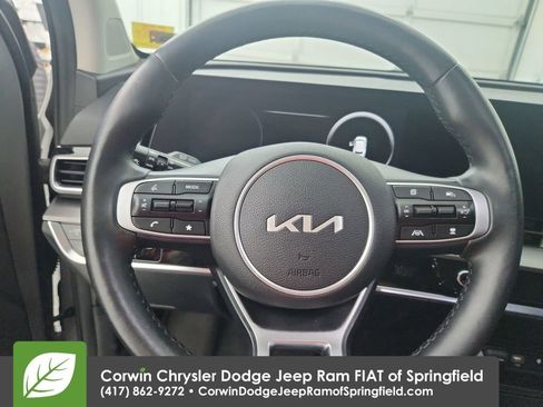 Used 2023 Kia Sportage SX image 22