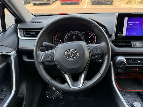 Used 2024 Toyota RAV4 Adventure AWD/4WD image 9