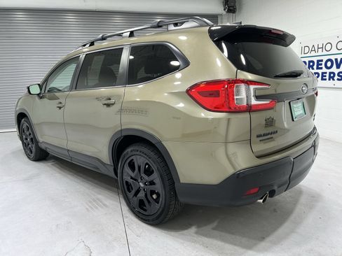 Used 2023 Subaru Ascent Onyx Edition AWD/4WD image 6