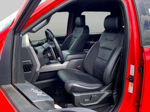 Used 2019 Ford F150 Raptor w/ Equipment Group 802A Luxury AWD/4WD image 8