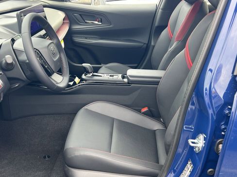 New 2026 Toyota Prius Plug-In Hybrid image 7