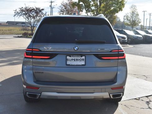 Used 2024 BMW X7 xDrive40i image 6