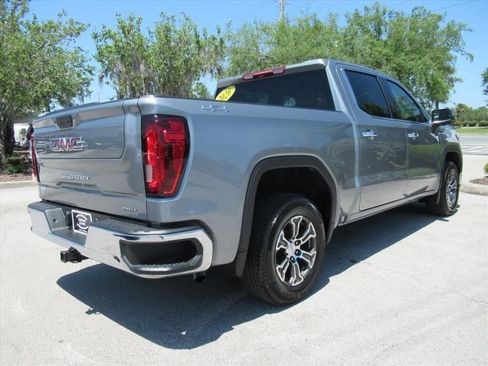 Used 2026 GMC Sierra 1500 SLT AWD/4WD image 7