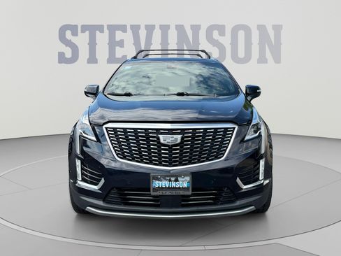 Used 2022 Cadillac XT5 Premium Luxury w/ Technology Package AWD/4WD image 8