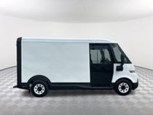 Used 2024 Chevrolet Brightdrop 400 w/ Commercial Equipment Package AWD/4WD image 3