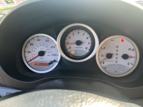 Used 2005 Toyota RAV4 2WD image 34