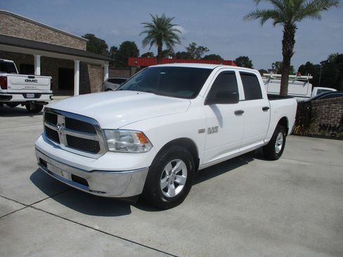 Used 2019 RAM 1500 Tradesman w/ Popular Equipment Group RWD image 4