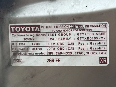 Used 2016 Toyota Highlander XLE AWD/4WD image 27