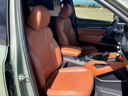 Certified 2024 Kia Telluride SX X-Pro AWD/4WD image 13