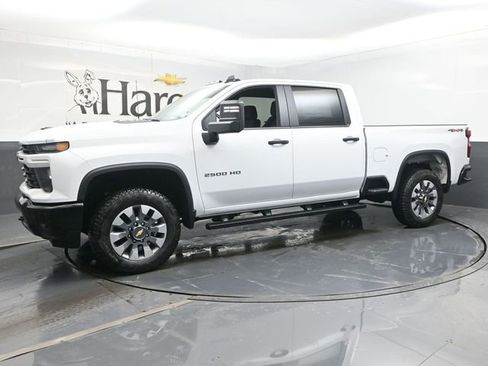 New 2026 Chevrolet Silverado 2500 Custom w/ Custom Convenience Package image 10