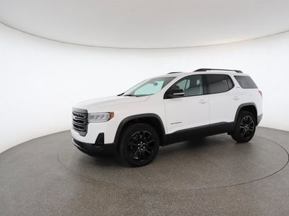 Used 2023 GMC Acadia SLE w/ Driver Convenience Package