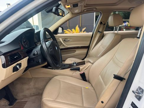 Used 2011 BMW 328i Sedan RWD image 16