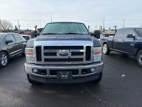 Used 2008 Ford F250 XLT image 2